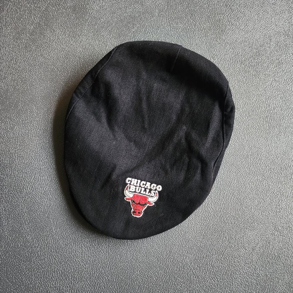 Vintage 90's Chicago Bulls Flat News G Michael Jordan Cap OSFM